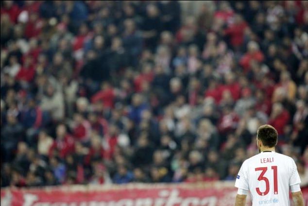 Αποδοκιμασίες στο Καραϊσκάκη και συνθήματα υπέρ Τσόρι