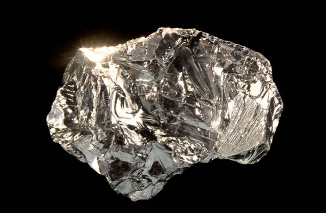 Τροποποιημένα βακτήρια είναι οι πρώτοι οργανισμοί που χρησιμοποιούν πυρίτιο