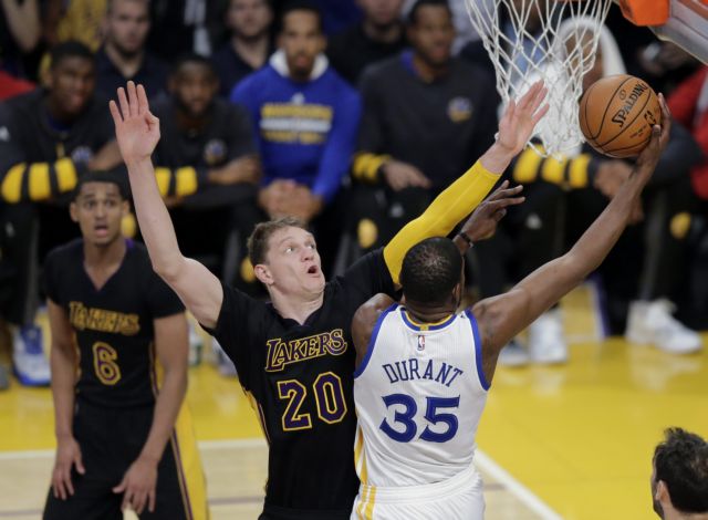 Εντυπωσιακός αλλά… ηττημένος ο Αντετοκούνμπο, στην κορυφή οι Ουόριορς