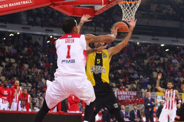 Ο Ολυμπιακός δεν είχε… αντίπαλο στο ντέρμπι με την ΑΕΚ