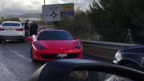 Επιπόλαιο τρακάρισμα του Νεϊμάρ με τη Ferrari του
