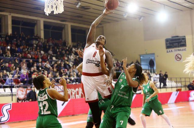 Ο Ολυμπιακός διατήρησε το απόλυτο συντρίβοντας τον Παναθηναϊκό