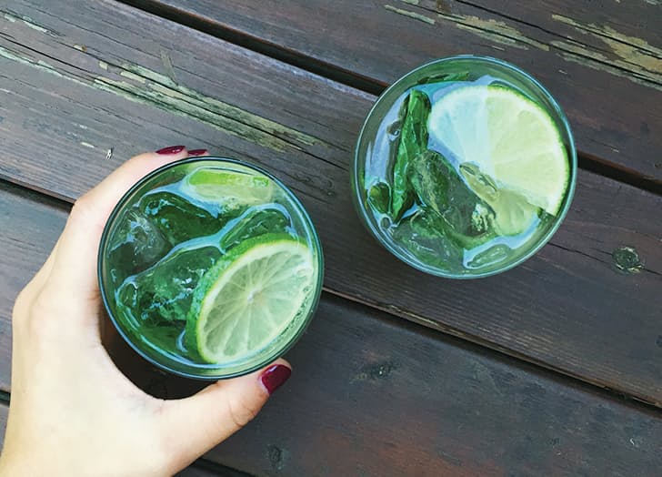 5 ποτά που κανένας bartender δεν θα έπινε