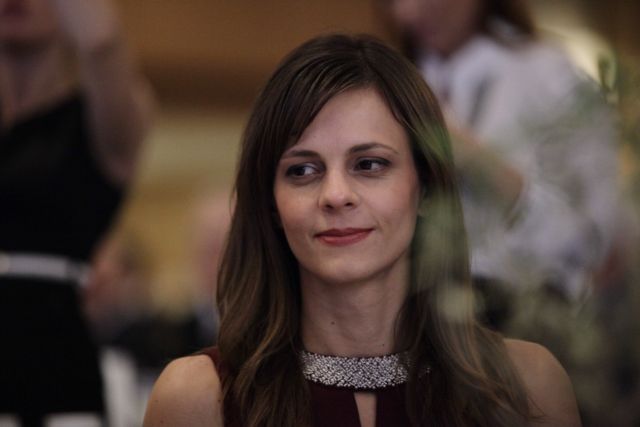 Eπαφές Αχτσιόγλου σε Αθήνα και Βρυξέλλες για τα εργασιακά