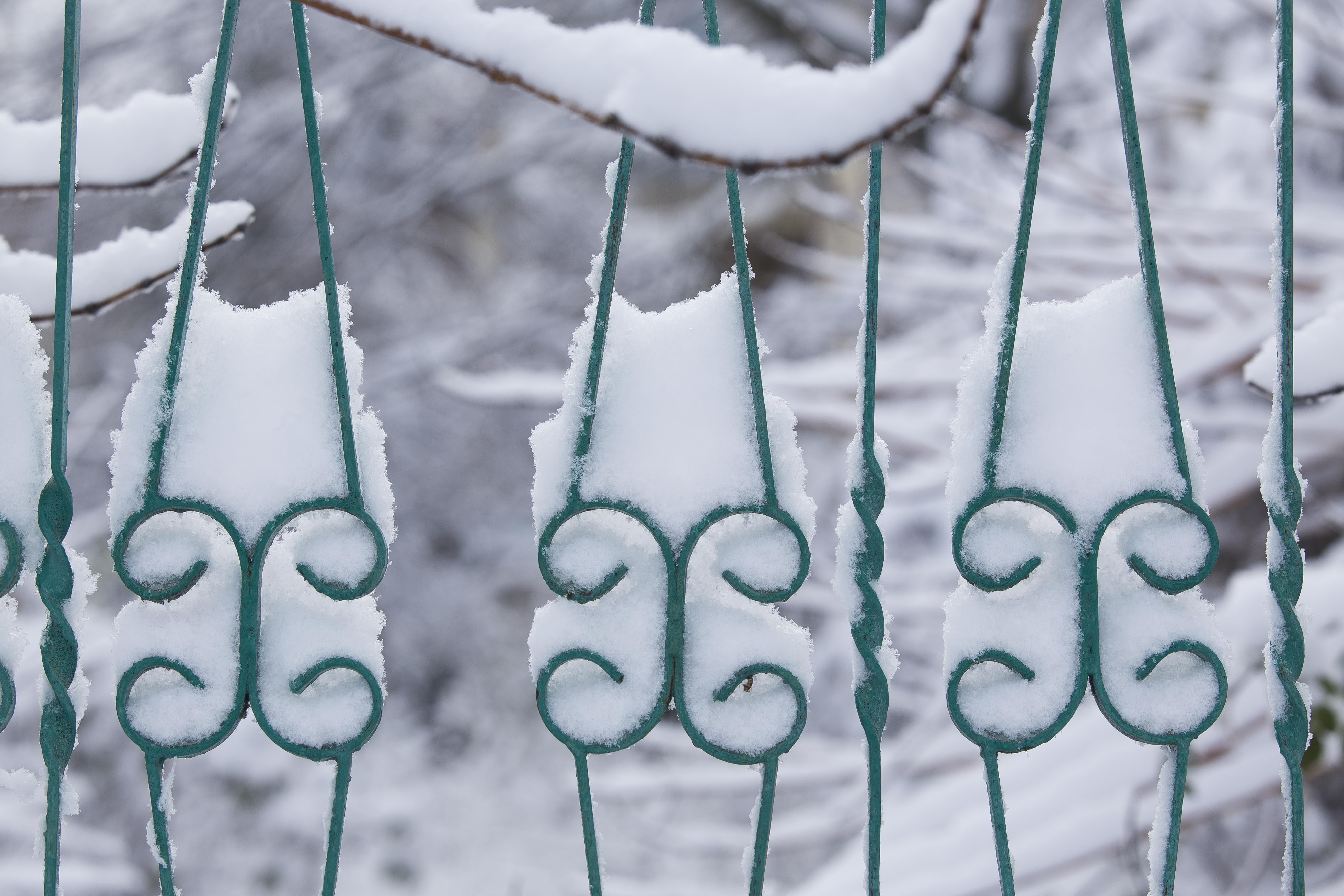 Στο ψυγείο η χώρα, χιόνια στη βόρεια και κεντρική Ελλάδα