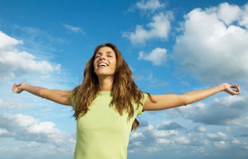 Απολαύστε τη ζωή και κατακτήστε τη μακροζωία, προτείνουν οι επιστήμονες