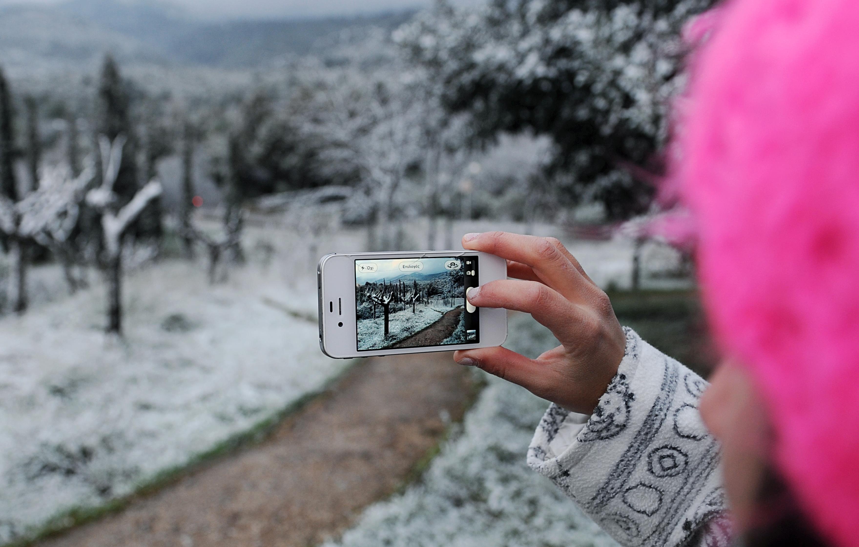 Στο ψυγείο η χώρα, προβλήματα και στα λιμάνια