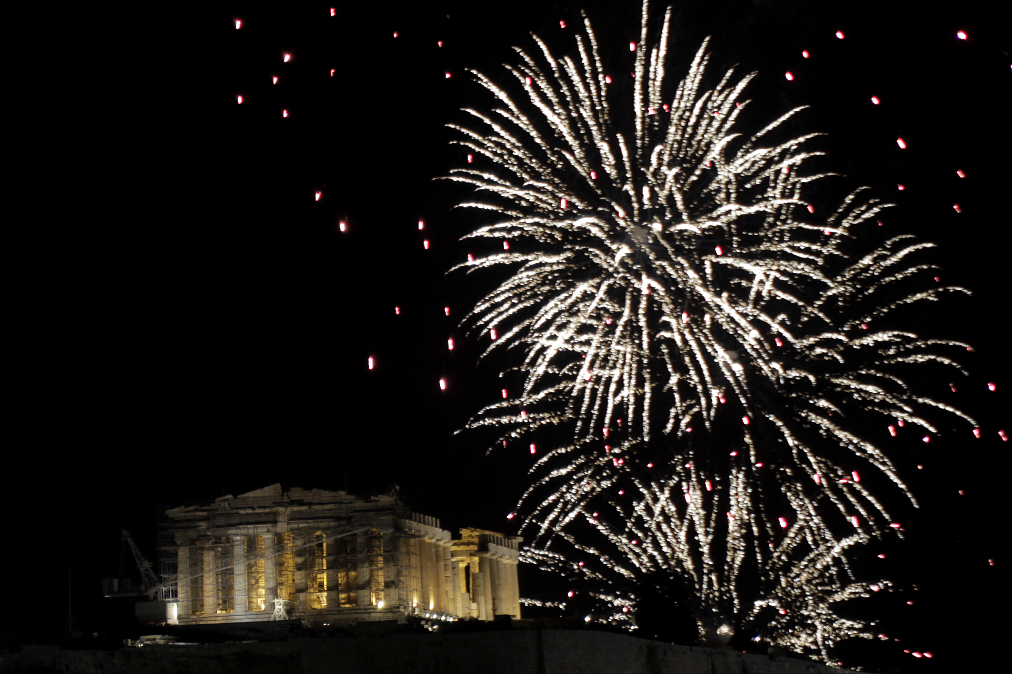 Με μία μεγάλη γιορτή στο Θησείο υποδέχεται η Αθήνα το 2017