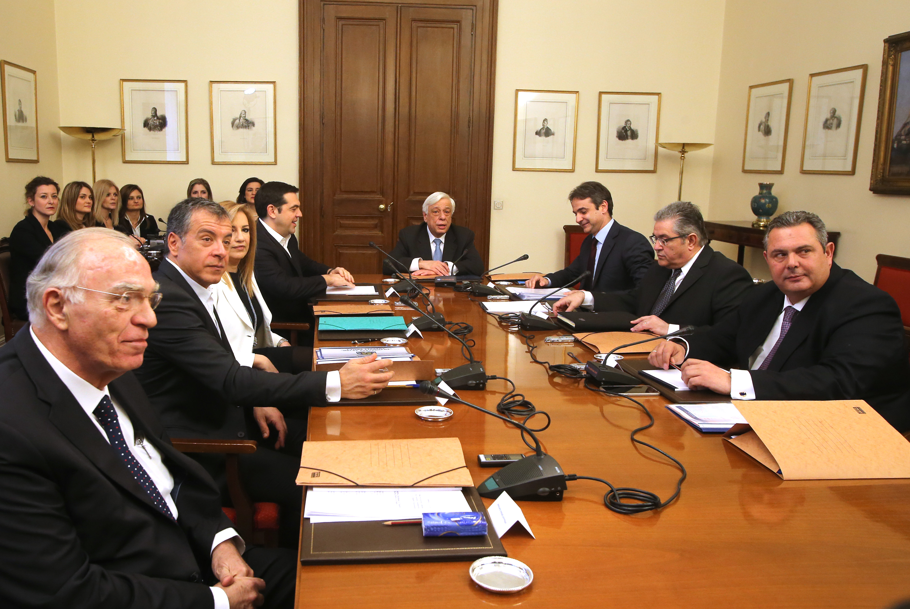 Τα «πόθεν έσχες» των πολιτικών αρχηγών και του Προέδρου