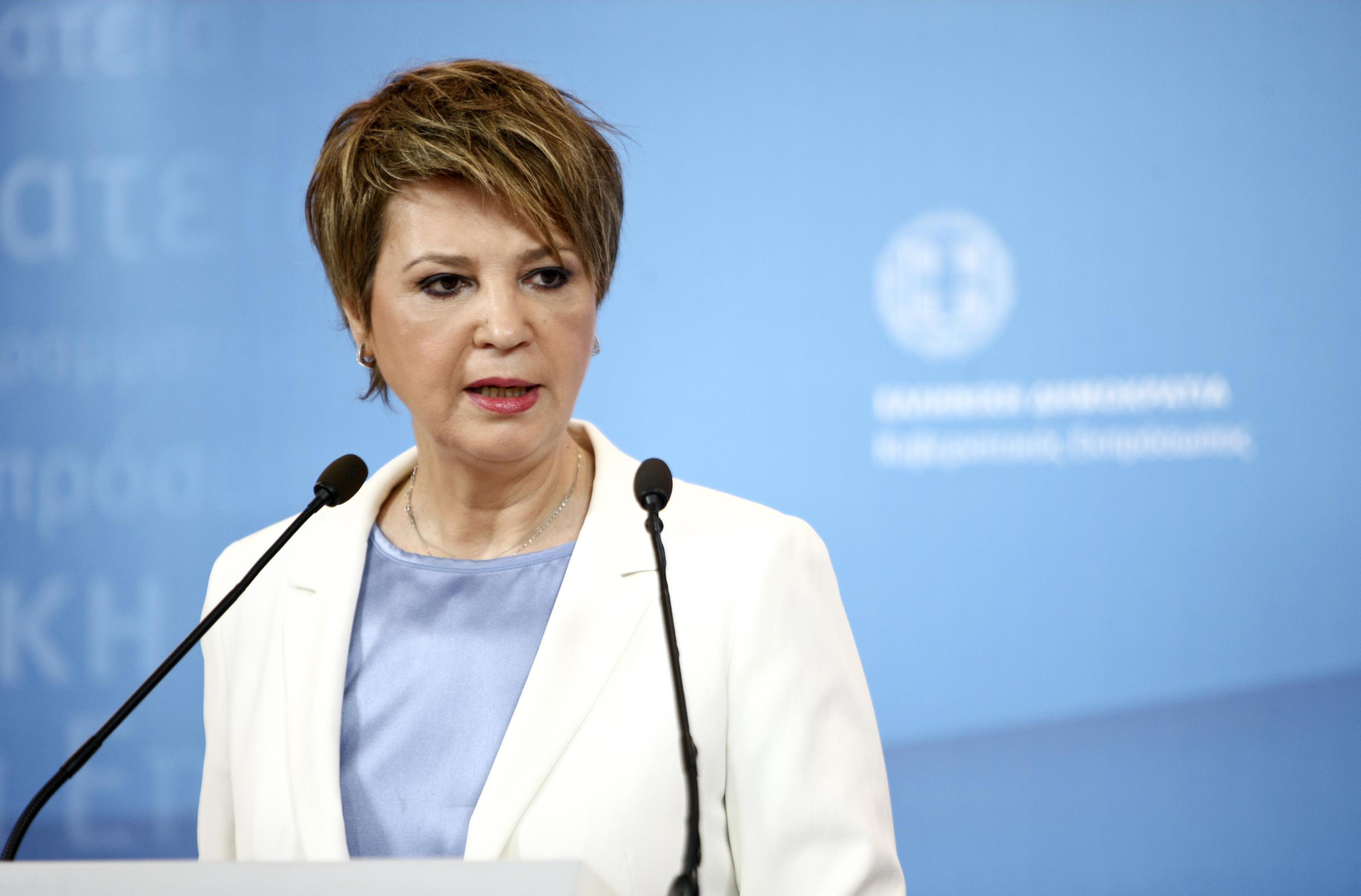 Τι απαντάει η Γεροβασίλη στο δημοσίευμα περί ασυμβίβαστου