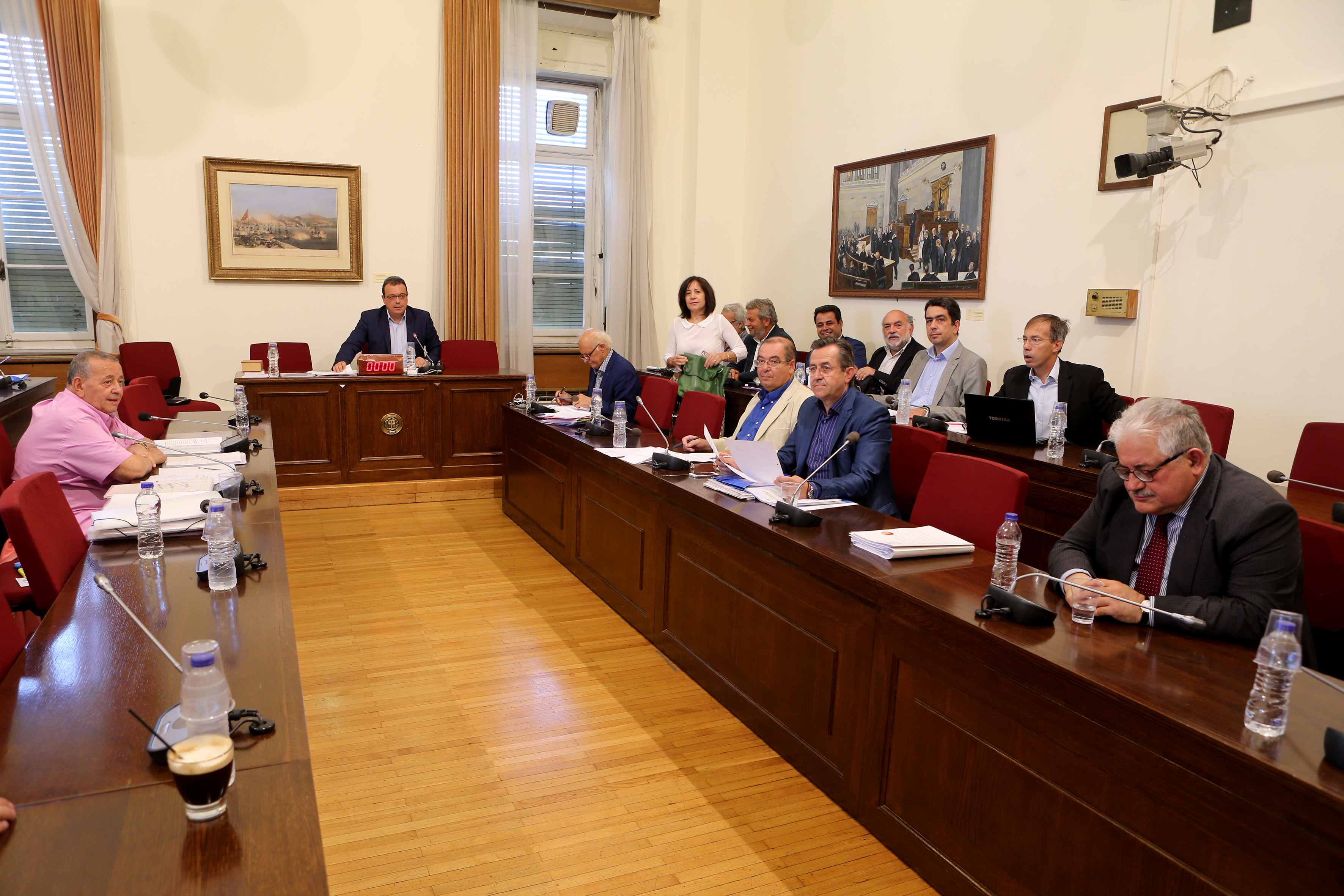 Στις 16 Ιανουαρίου το πόρισμα της Εξεταστικής για δάνεια κομμάτων και ΜΜΕ