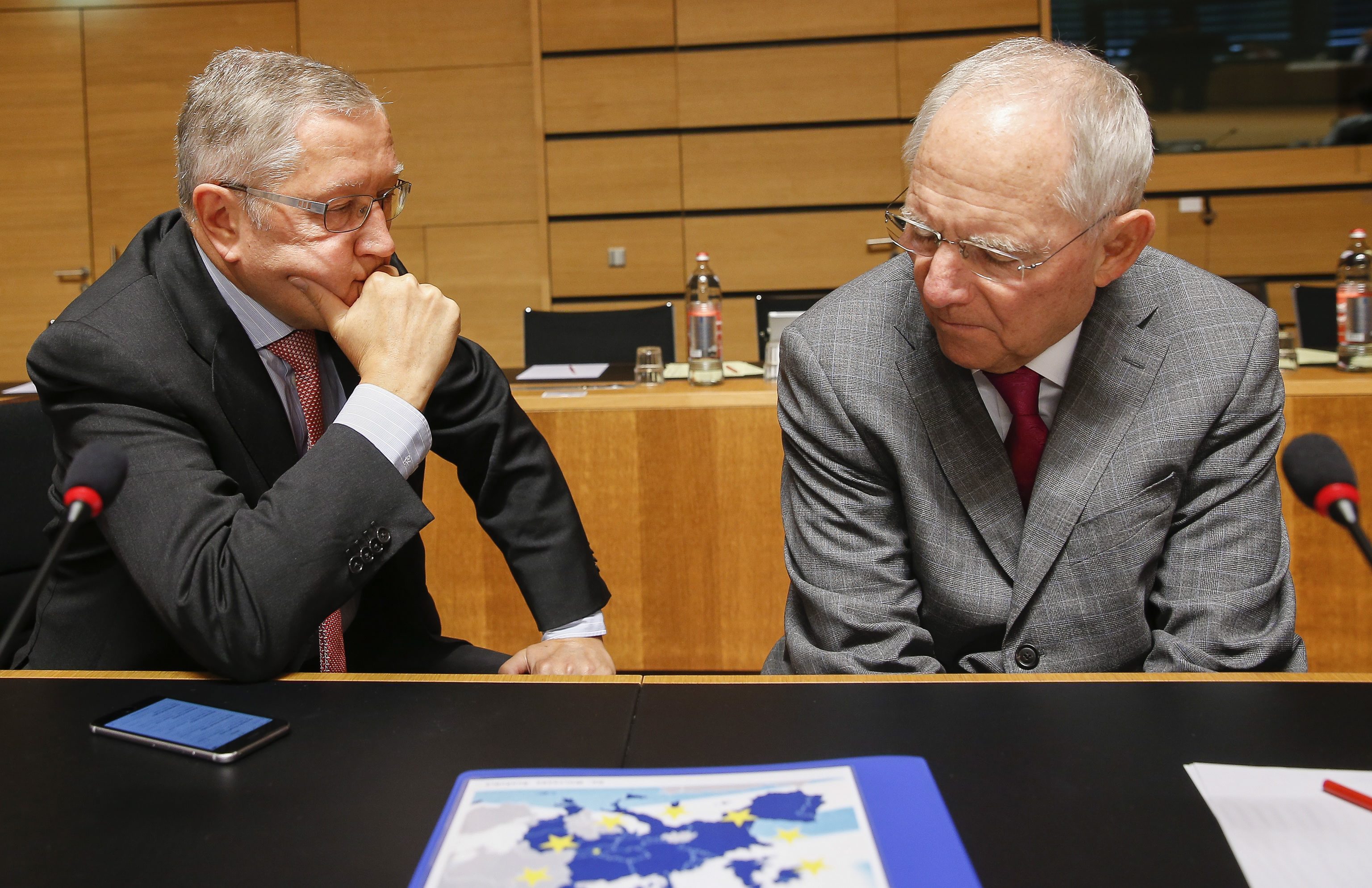 ESM: «Παγώνουν» τα μέτρα για το χρέος μέχρι να αξιολογηθεί ο μποναμάς Τσίπρα