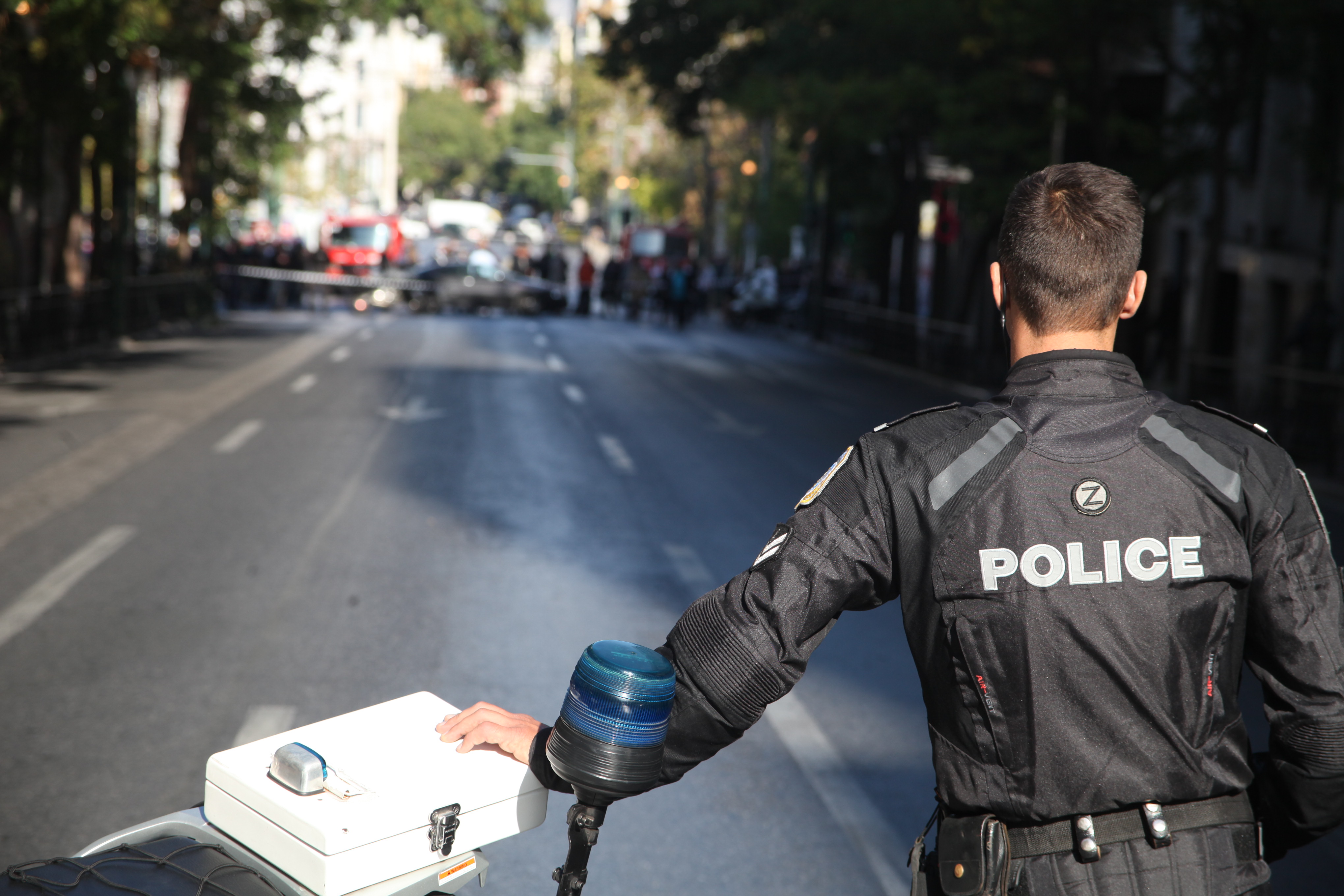 «Νέκρωσαν» πάλι οι ασύρματοι της ΕΛ.ΑΣ. στη ληστεία της Κηφισιάς