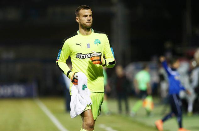 Στιλ: «Δίκαια έχασα τη θέση μου, δεν άξιζα να είμαι βασικός»