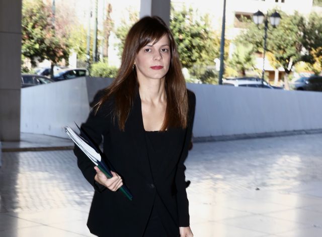 Αχτσιόγλου: Οι ευρωπαϊκοί θεσμοί στο Hilton δεν υψώνουν φωνή για τα εργασιακά