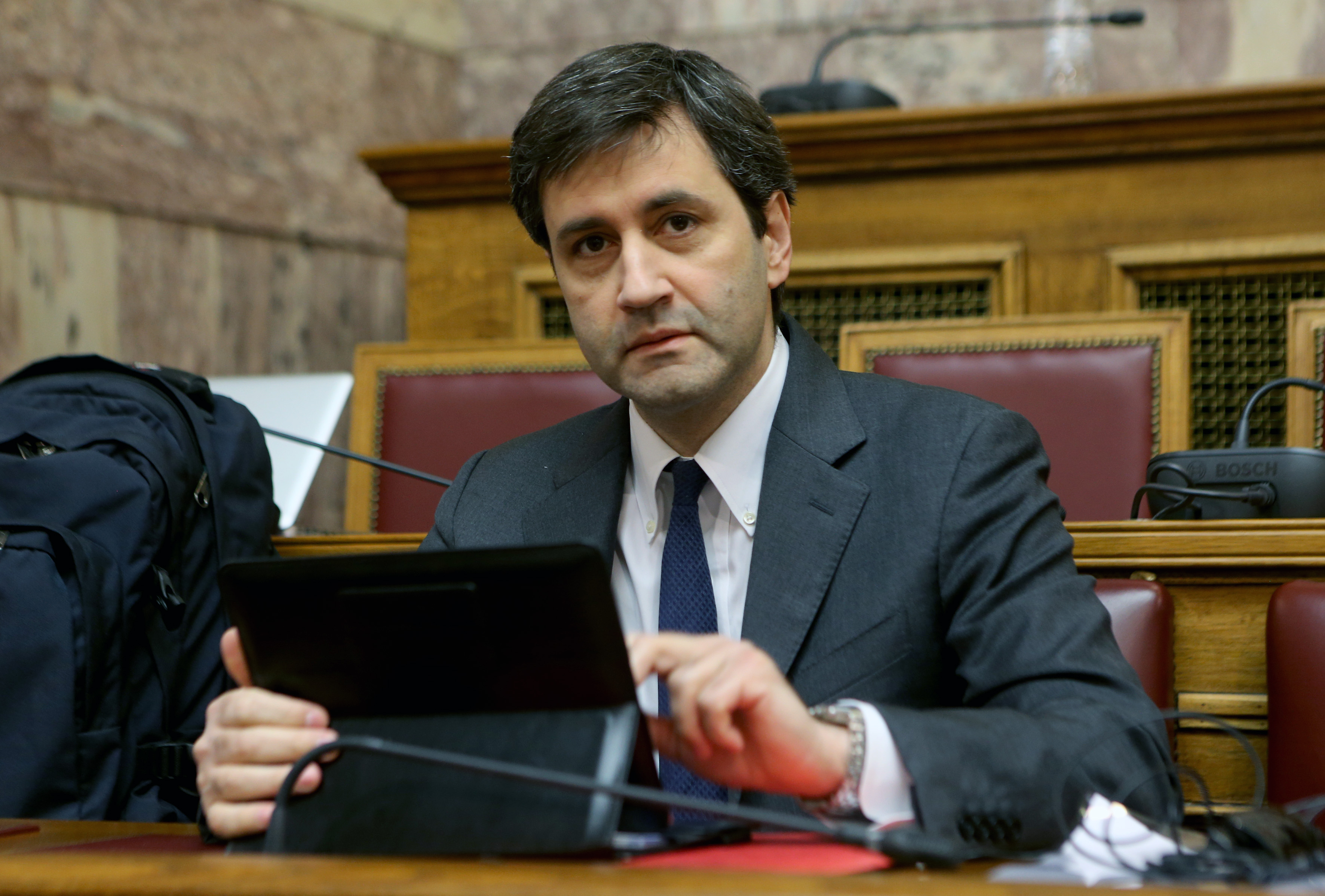 Το «μνημόνιο» Χουλιαράκη που καλούνται να υπογράψουν όλοι οι υπουργοί