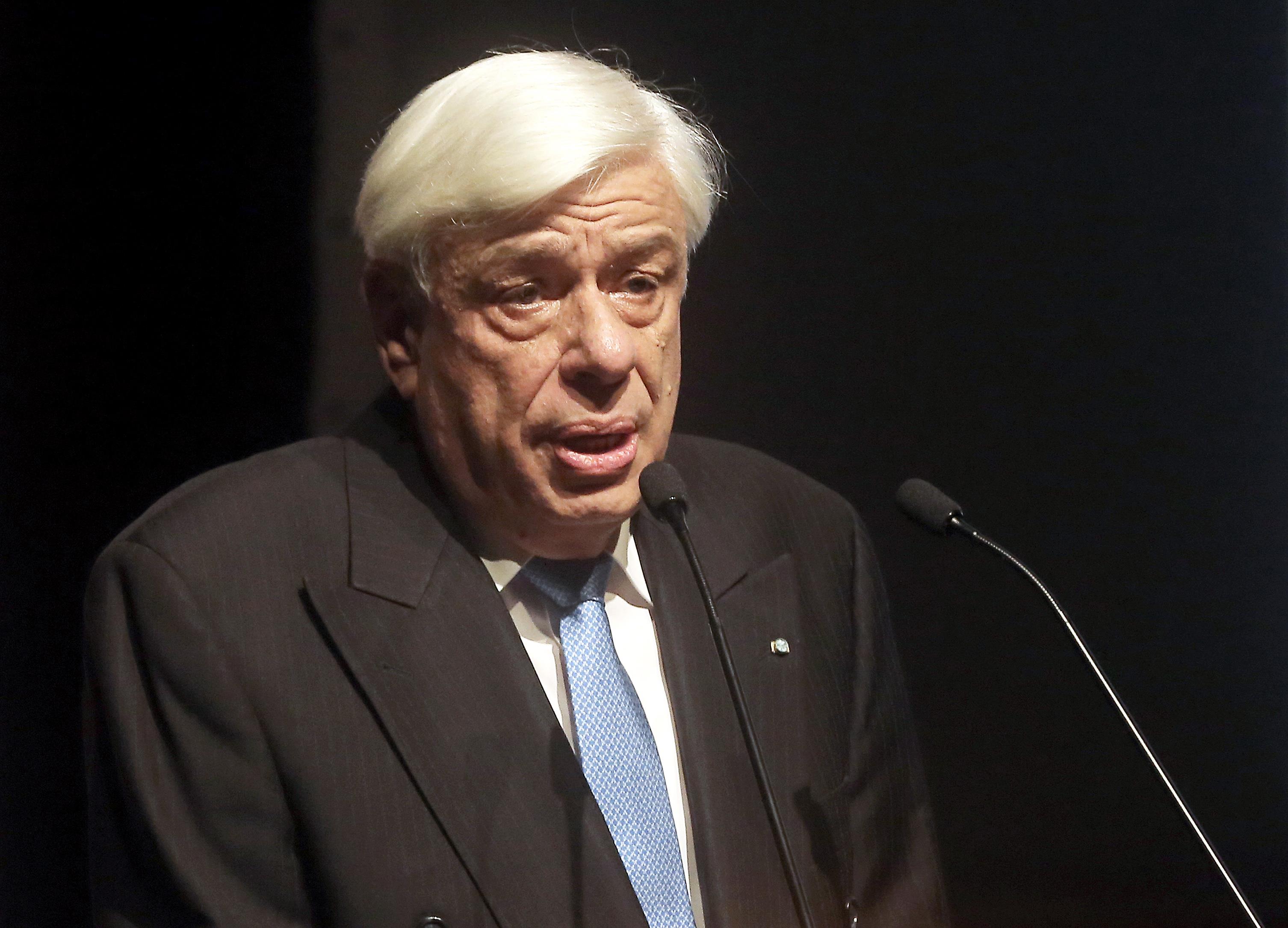 Παυλόπουλος: Δεν πρόκειται να κάνουμε πίσω στα εθνικά μας θέματα