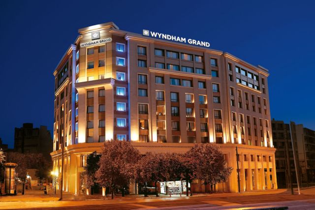 Άνοιξε το νέο ξενοδοχείο Wyndham Grand Athens