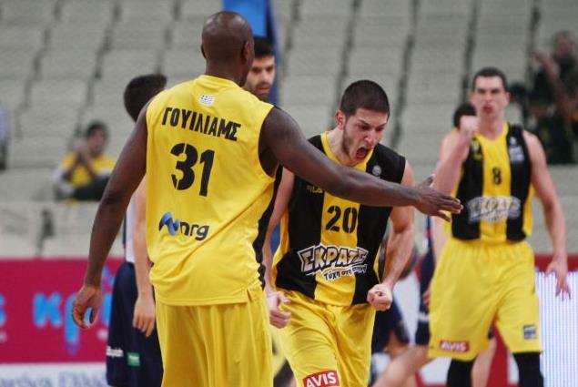 Με σούπερ Γουίλιαμς και Ιβάνοβιτς η ΑΕΚ λύγισε τον Κόροιβο