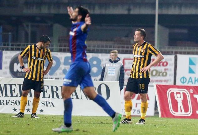 Χ(αμένη) η ΑΕΚ στην Κέρκυρα, ισοπαλίες και σε Χανιά, Βέροια