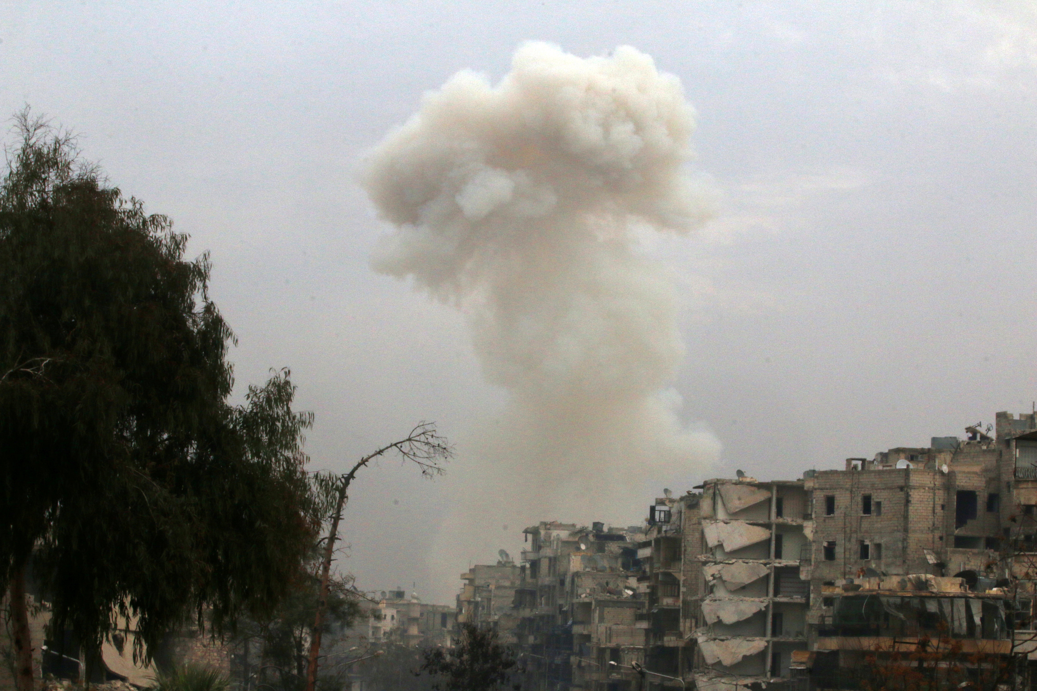 Τουλάχιστον 25 άμαχοι, παιδιά ανάμεσά τους, νεκροί σε επιδρομές στη Συρία