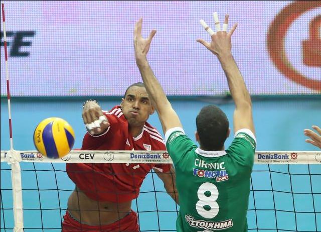 Κόκκινο το «αιώνιο» ντέρμπι λόγω… Αγκάμεζ