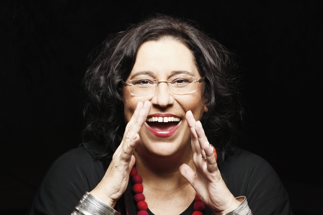 Μαρία Φαραντούρη: Διψάμε για το καινούριο, η εποχή του πεζού πέρασε