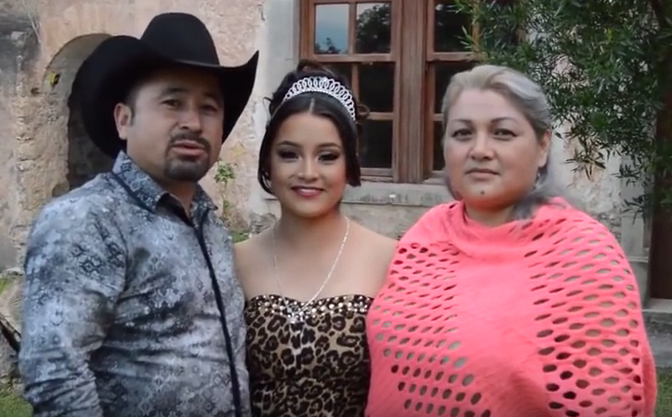 Κάτι το καπέλο, κάτι η τιάρα και τα γενέθλια της κόρης έγιναν πρόβλημα