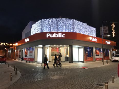 Τέταρτο κατάστημα Public στην Κύπρο, στη Λάρνακα