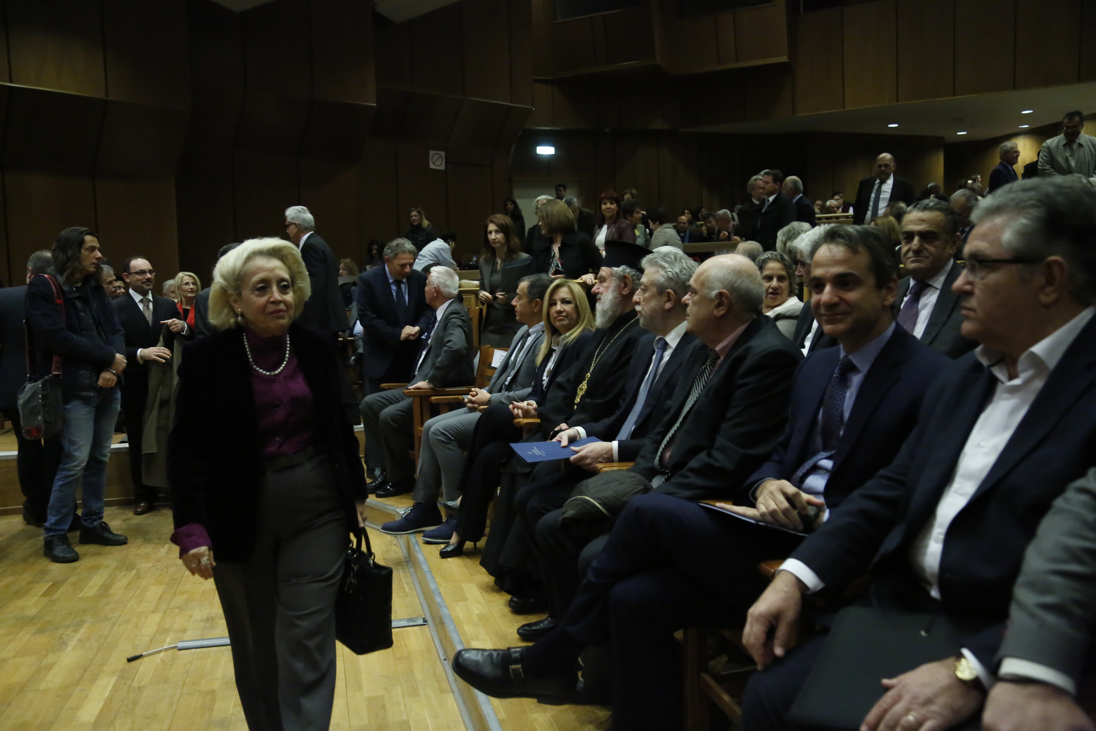 «Πολεμικό κλίμα» στη συνέλευση της Ένωσης Δικαστών και Εισαγγελέων