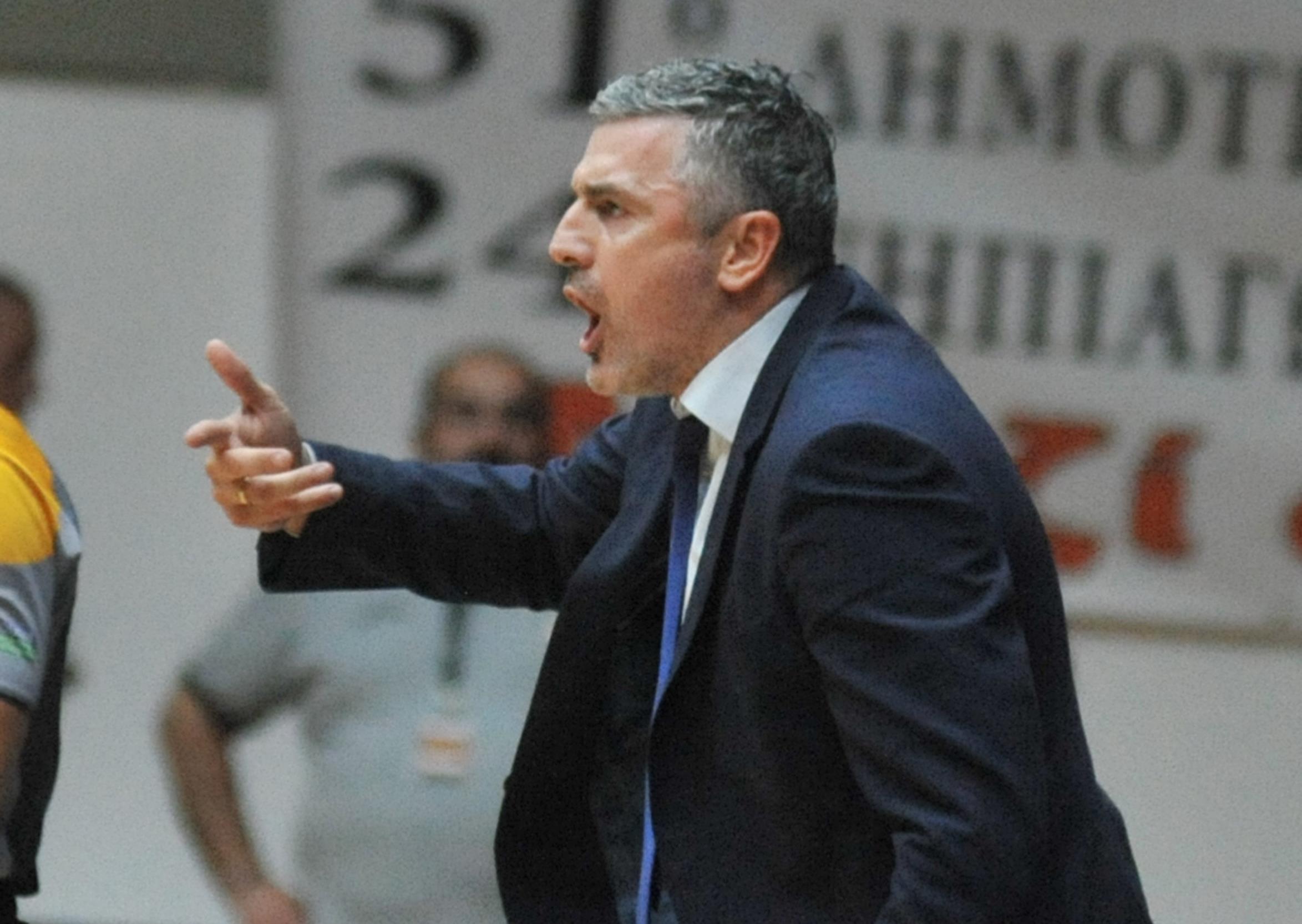 Παρελθόν από τον πάγκο του Προμηθέα Πατρών ο Βετούλας