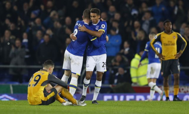 Δώρο της Έβερτον στην Τσέλσι, νέα ήττα η Λέστερ