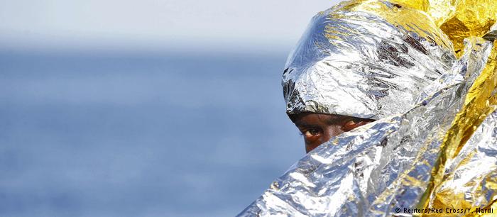 Η ΕΕ σταματά πρόσφυγες από την Αφρική