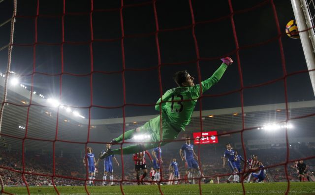 Το «10×10» πέτυχε η Τσέλσι, ο Ζλάταν έσωσε τη Γιουνάιτεντ