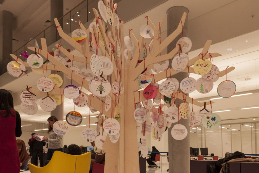 Οι πρώτες εορταστικές εκδηλώσεις της Εθνικής Βιβλιοθήκης στο «Σταύρος Νιάρχος»