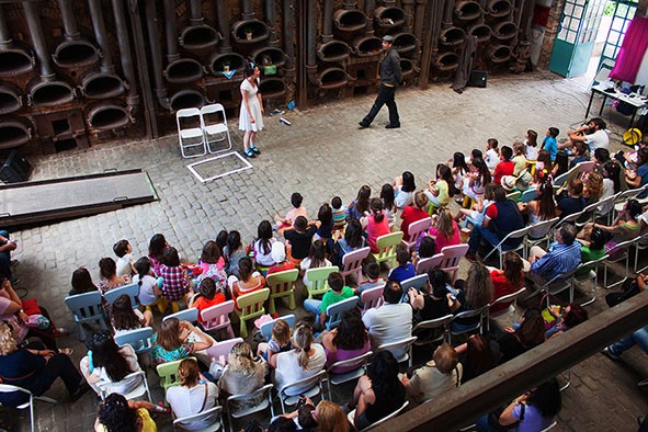 «Γκάζι, 1984…»: διαγωνισμός συγγραφής και παράστασης θεατρικού κειμένου