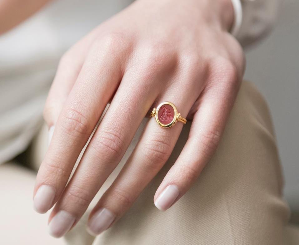 Τα ποστ που πρέπει να αποφύγεις μετά τον αρραβώνα σου