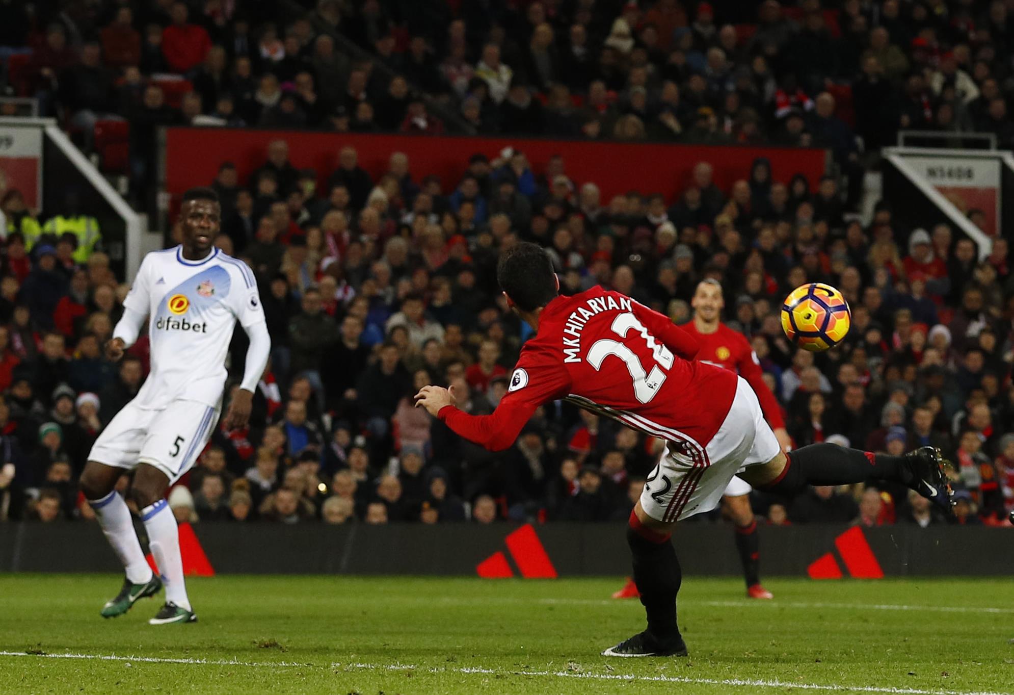 Ασταμάτητη Τσέλσι, νίκες για Αρσεναλ και σούπερ Γιουνάιτεντ