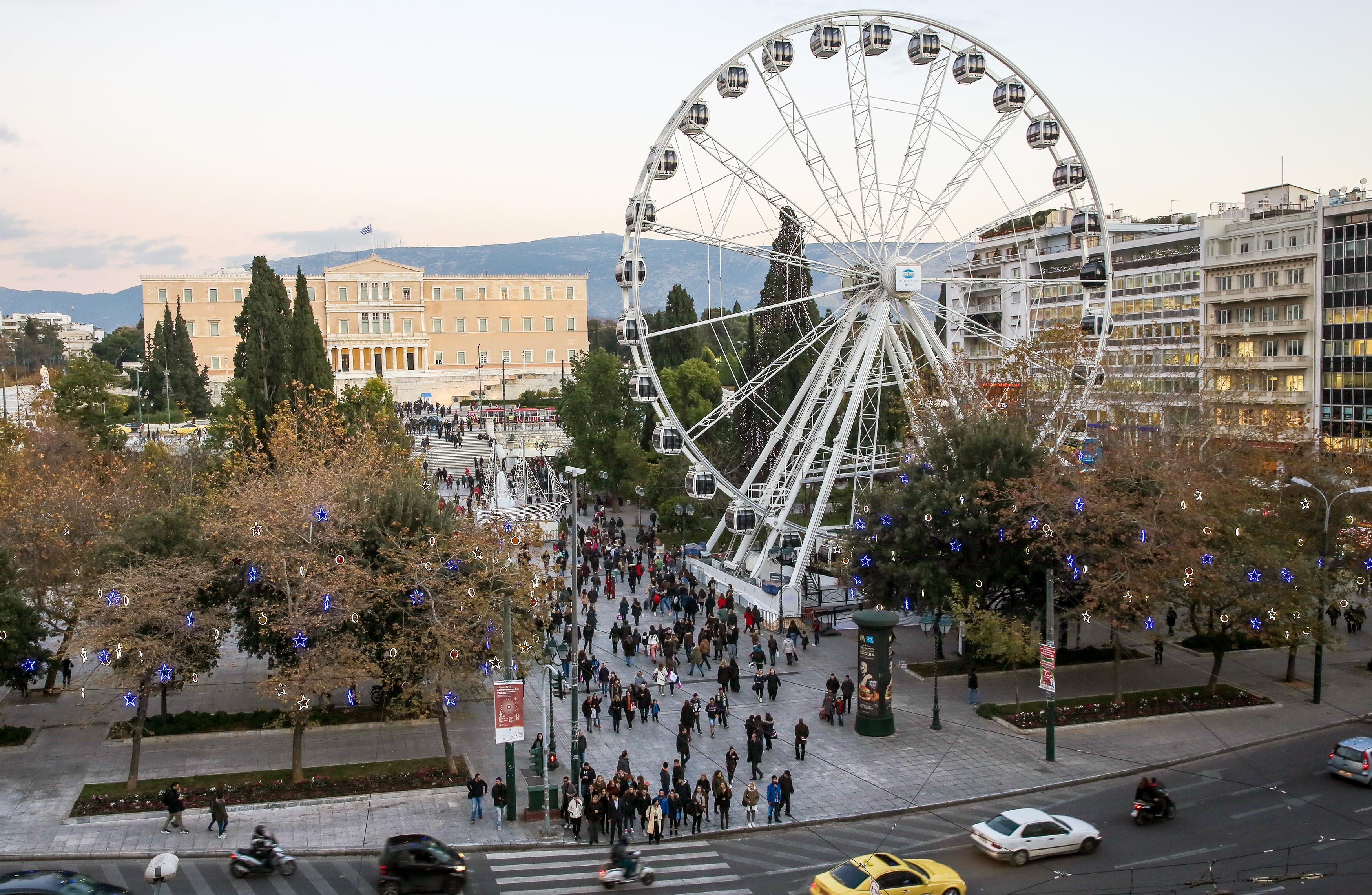 Ξηλώνεται με εντολή Καμίνη η ρόδα στο Σύνταγμα