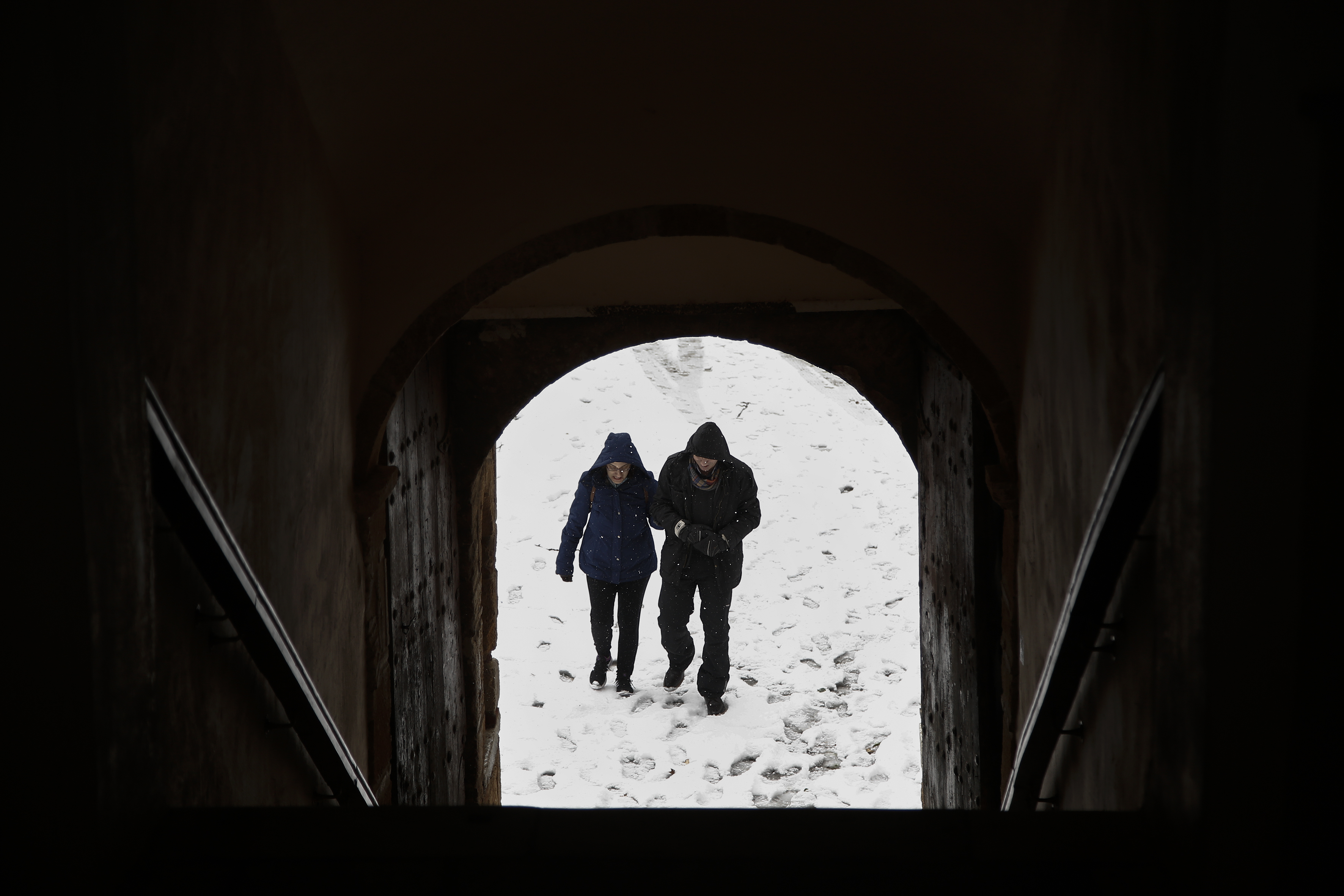 Κακοκαιρία: Πού έχει διακοπεί η κυκλοφορία – Πού χρειάζονται αλυσίδες