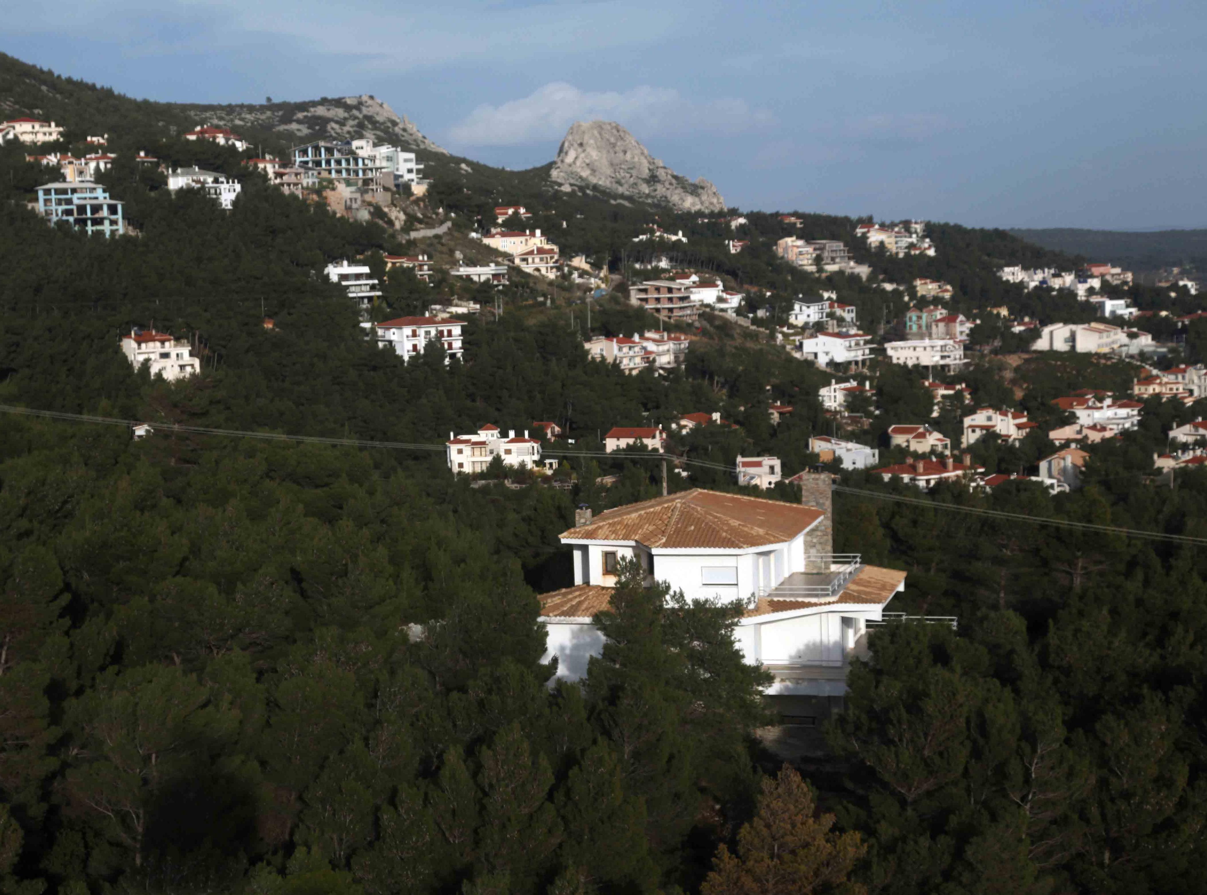 Ποιες αλλαγές φέρνει ο νέος νόμος για τα αυθαίρετα