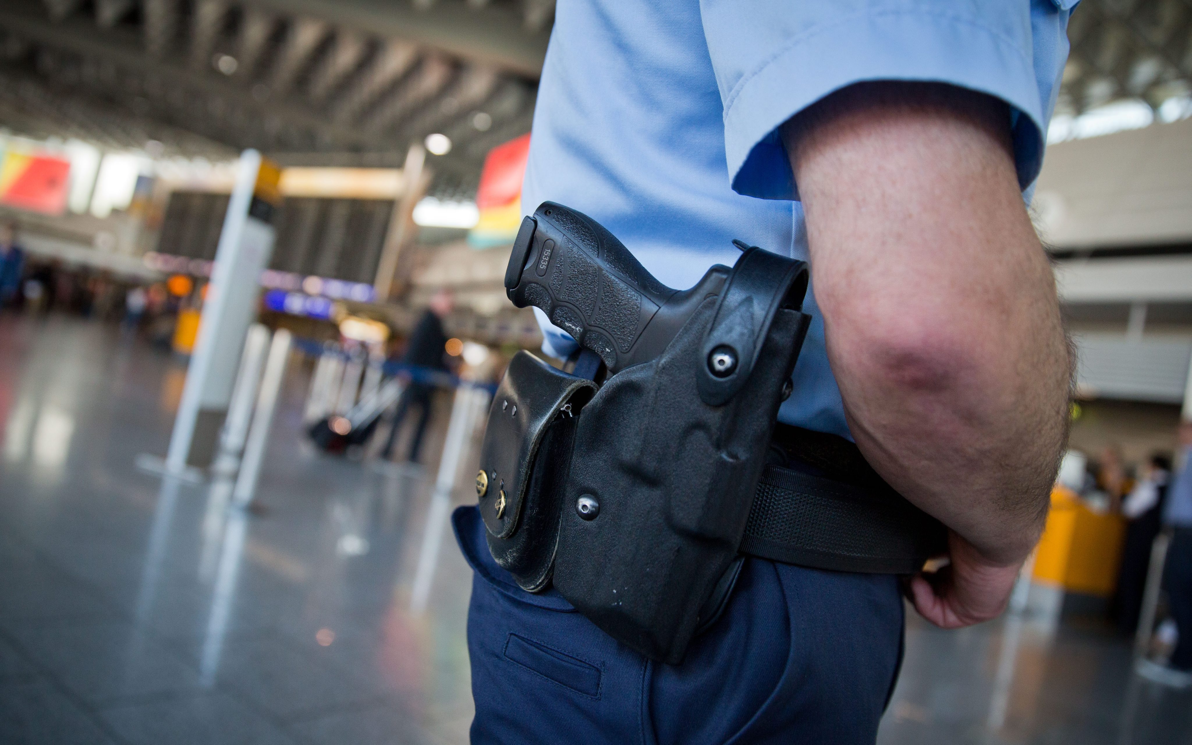 Γυναίκα κλήθηκε από αρχές αεροδρομίου στη Γερμανία να αποδείξει ότι θηλάζει