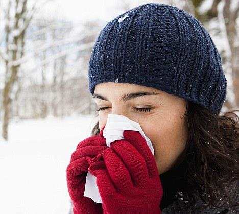 Μελέτη εξηγεί γιατί μαζί με τον χειμώνα έρχεται και η γρίπη