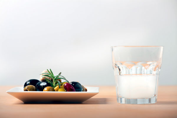 Τελικά το αλκοόλ όντως ανοίγει την όρεξη