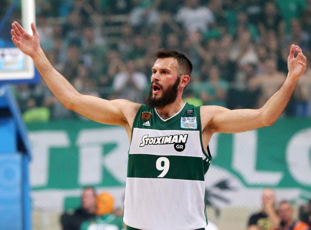 Φώτσης: «Έτοιμοι να προκριθούμε στον τελικό του Κυπέλλου»