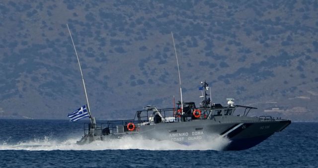 Αποκολλήθηκαν τα δύο τουρκικά πλοία από την Κω