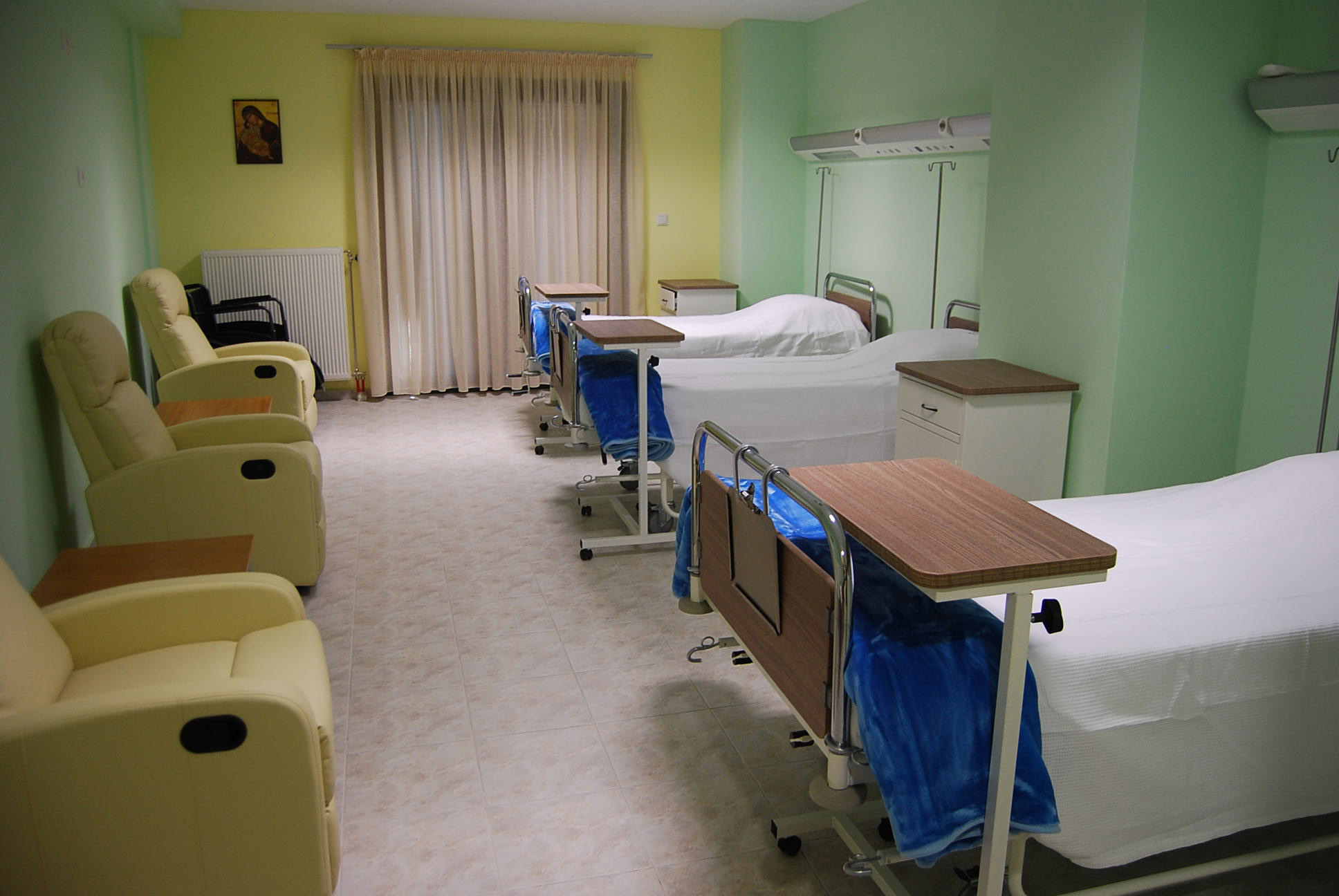 ICAP: Πτώση στις ιδιωτικές υπηρεσίες υγείας για τέταρτη χρονιά