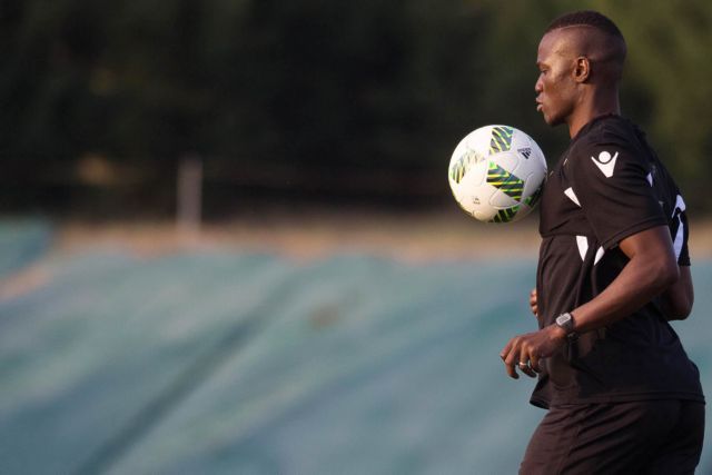 Παρελθόν από τον ΠΑΟΚ ο Τιάμ, συνεχίζει στην Έμπολι