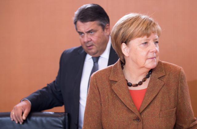 Η γερμανική Αριστερά εξετάζει το ενδεχόμενο συσπείρωσης απέναντι στη Μέρκελ