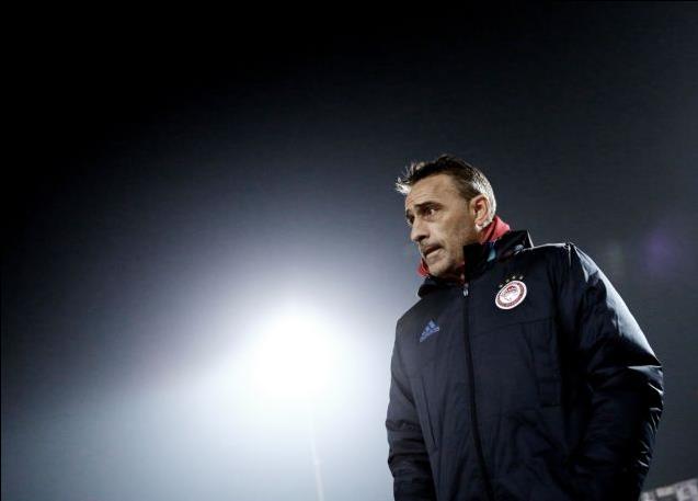 Μείωση του ρόστερ του Ολυμπιακού θέλει ο Μπέντο